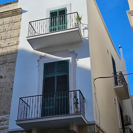 Civico 11 Holiday home Mola di Bari