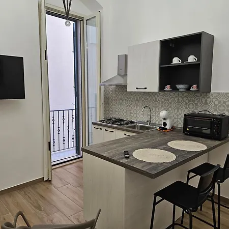 Civico 11 Holiday home Mola di Bari
